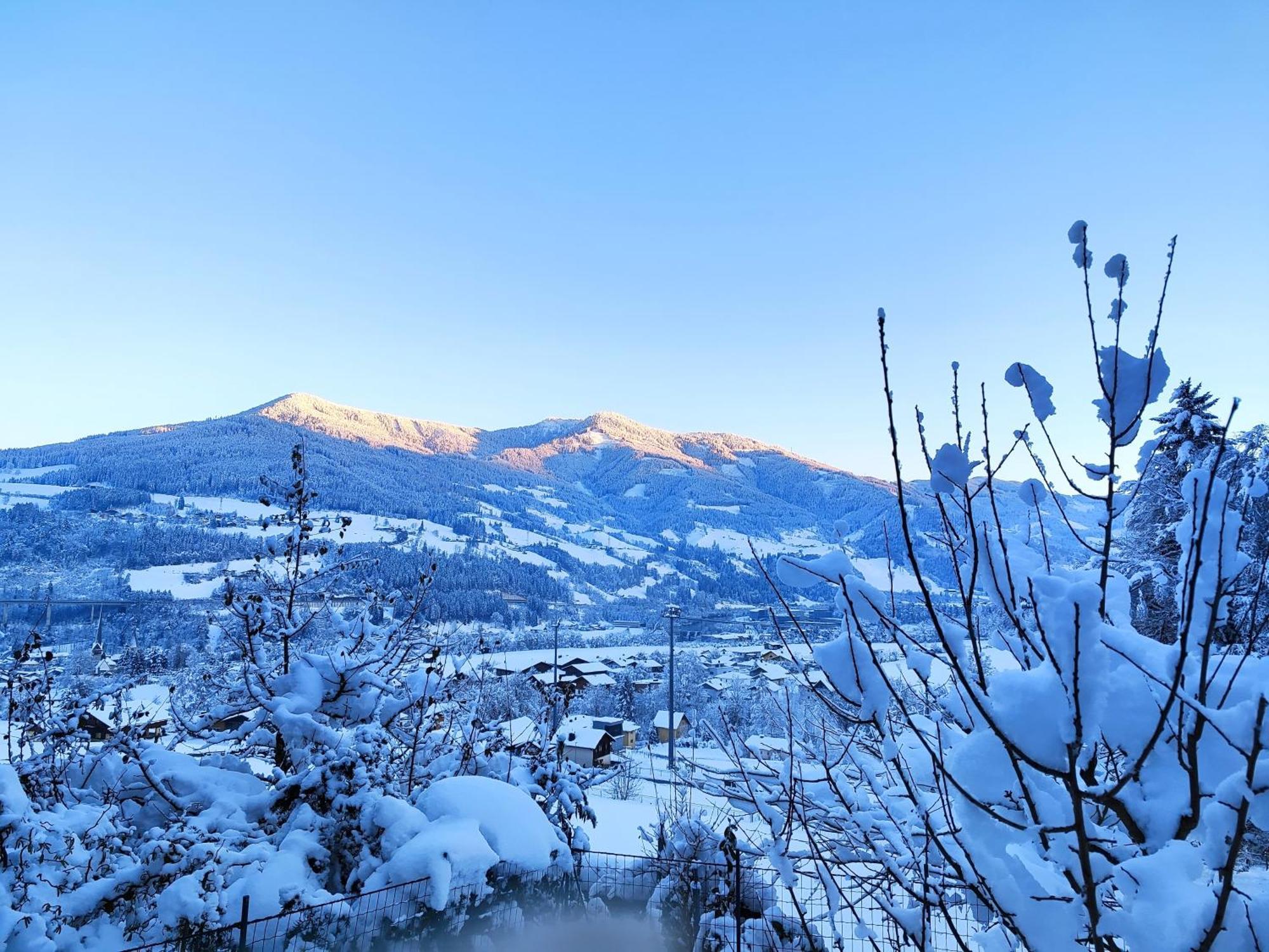 Ferienwohnung Hoellwart - Exclusiv, Ruhige Lage, Panoramablick บิชชอฟส์โฮเฟน ภายนอก รูปภาพ